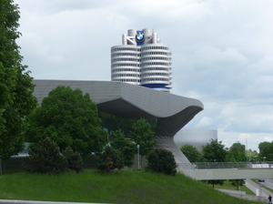 BMW BMW
